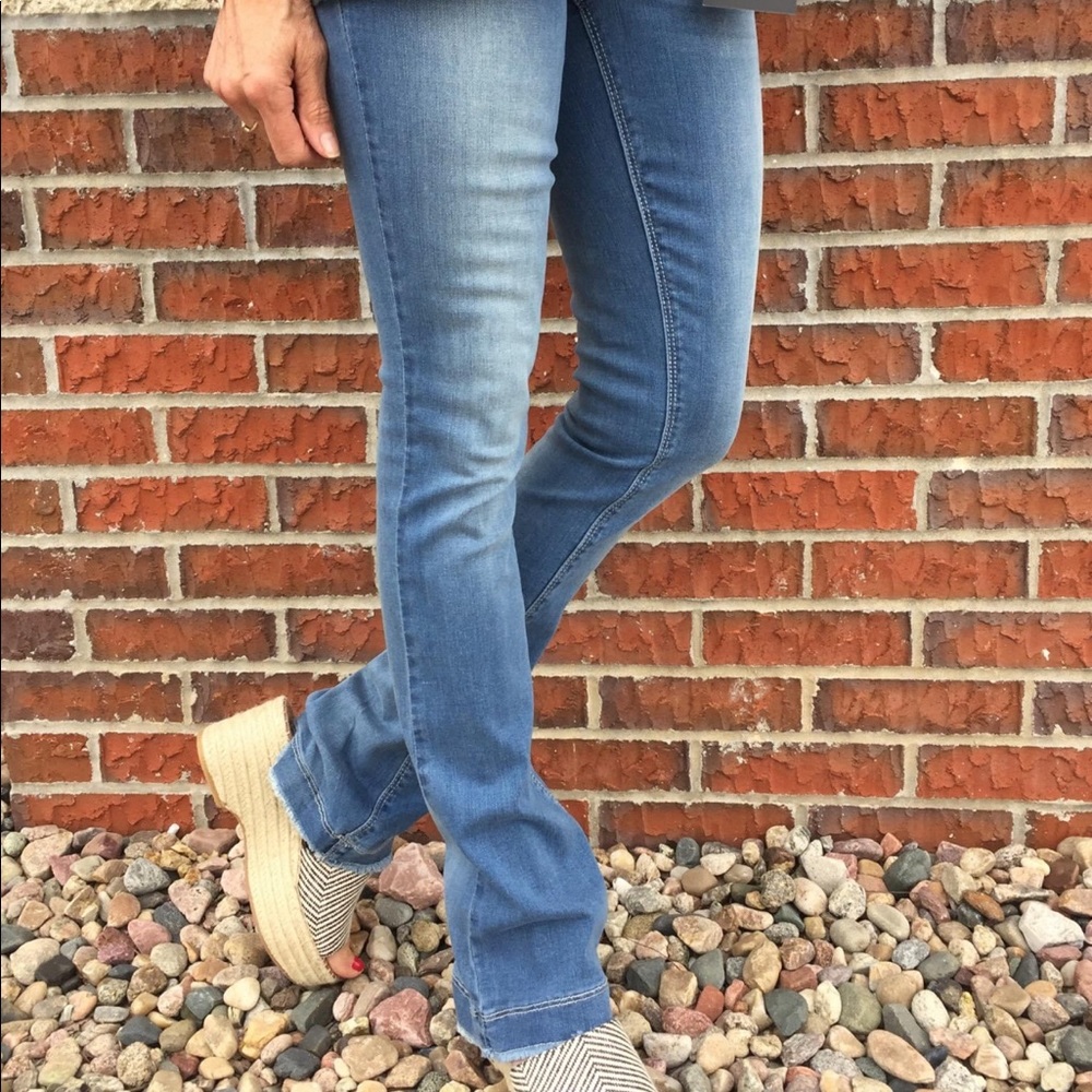 Mac and Me Bootcut with Released Hem